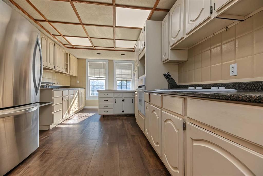 9816 105 Avenue  - Photo 15