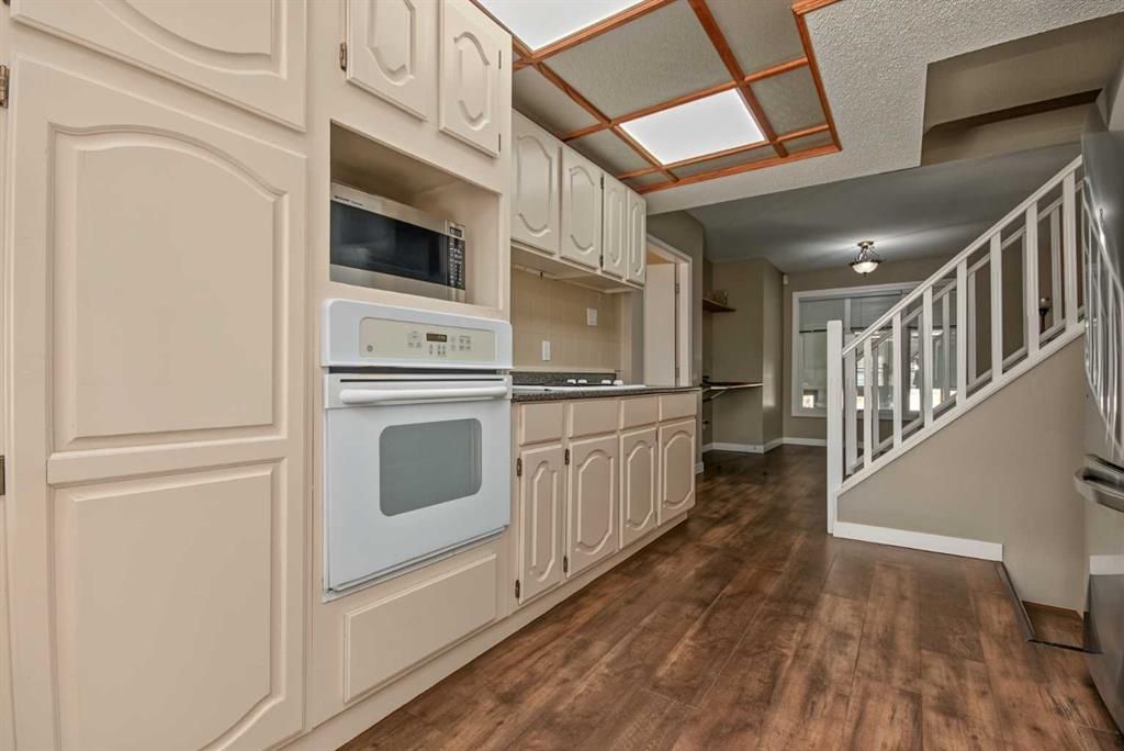 9816 105 Avenue  - Photo 16