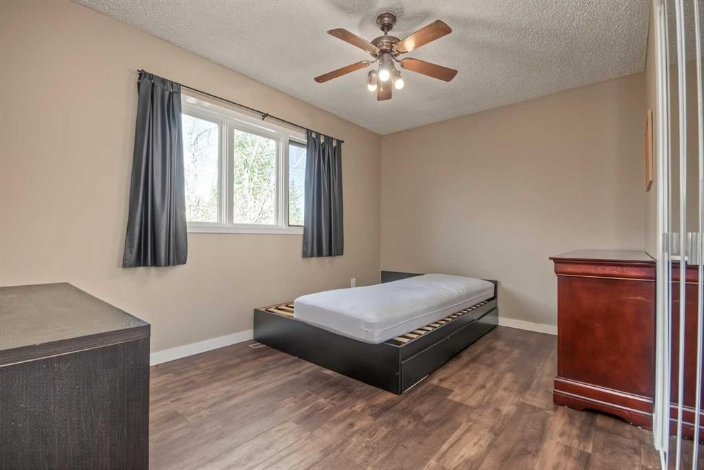 9816 105 Avenue  - Photo 27