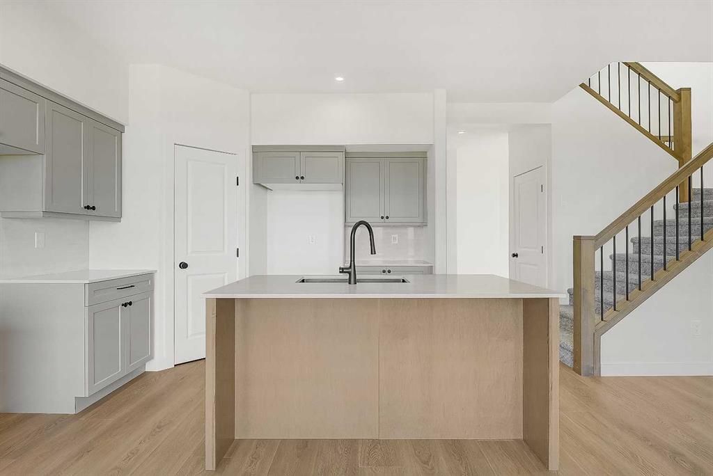 10237 128 Avenue  - Photo 3