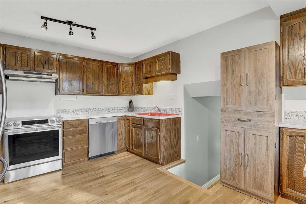 9821 76A Avenue  - Photo 14