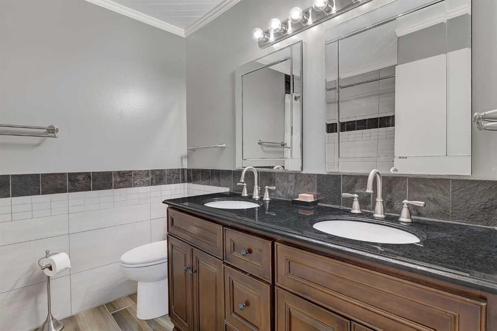 9821 76A Avenue  - Photo 24