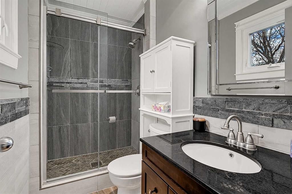 9821 76A Avenue  - Photo 32