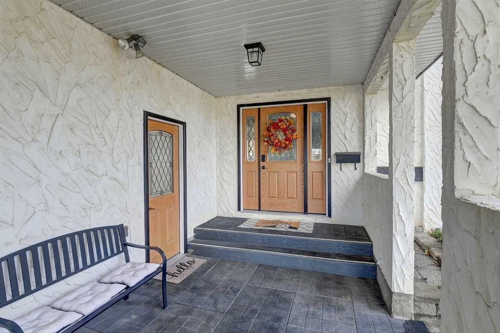 9821 76A Avenue  - Photo 4