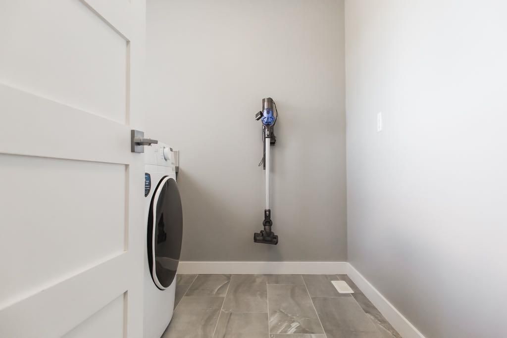 15129 104B Street  - Photo 28