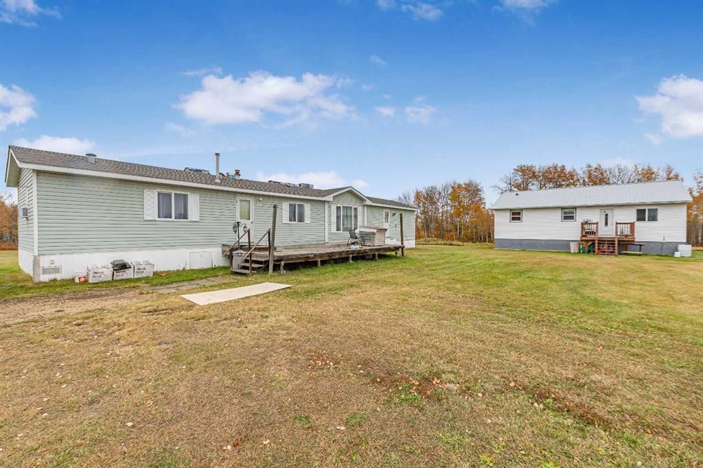 721015 Range Road 30   - Photo 32