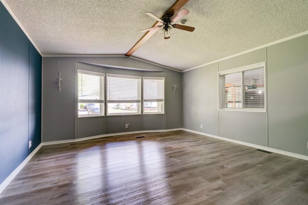 10209 98 Avenue  - Photo 8