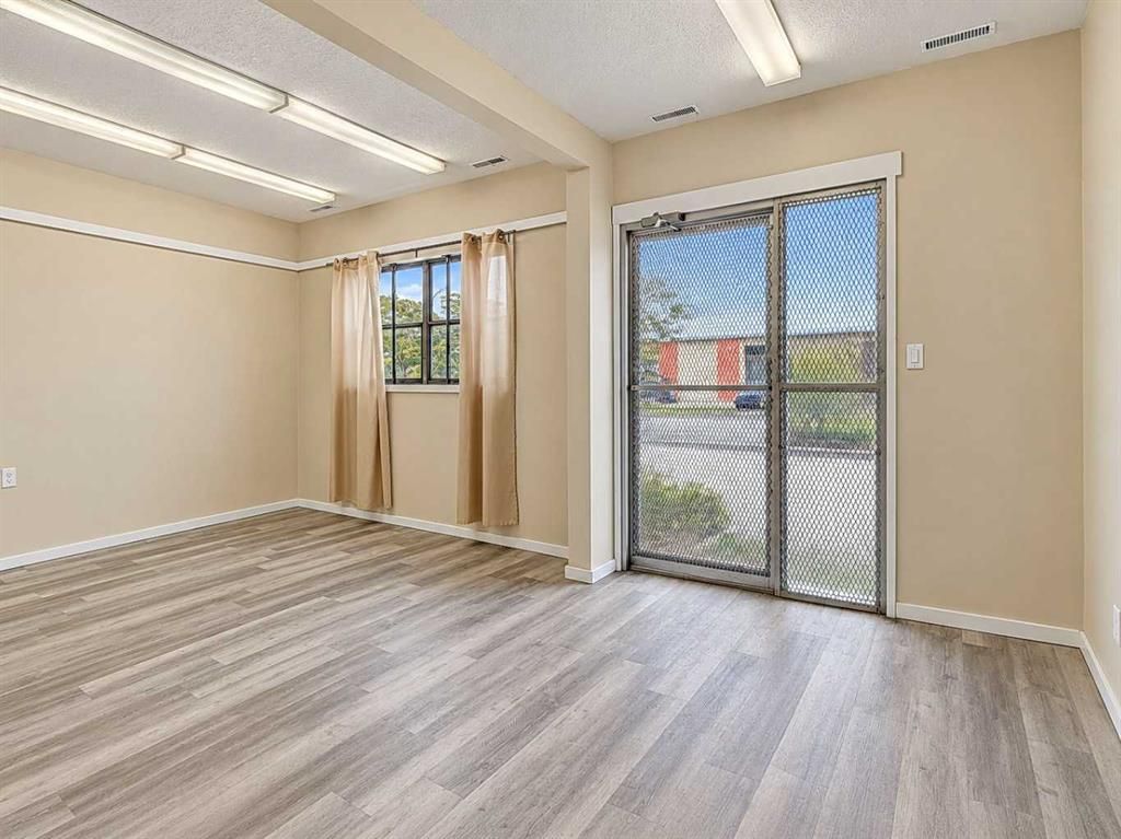9116 111 Street  - Photo 22