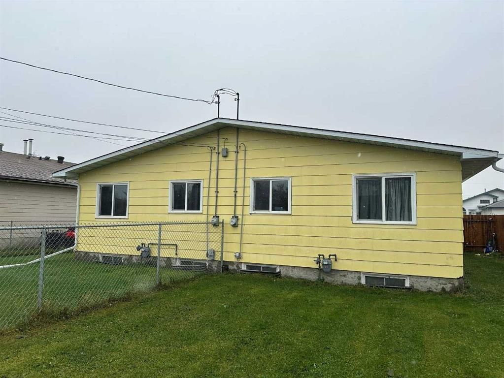 9910 93 Avenue  - Photo 15
