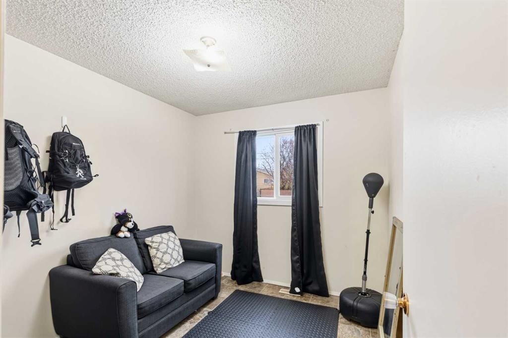 9908 93 Avenue  - Photo 10