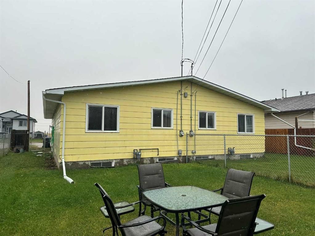 9908 93 Avenue  - Photo 15