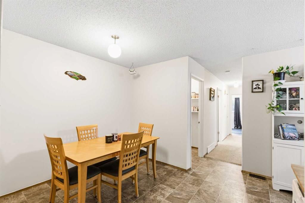 9908 93 Avenue  - Photo 4