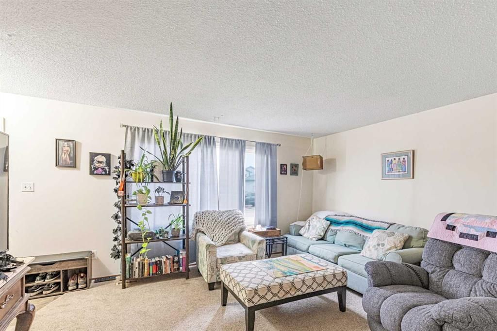 9908 93 Avenue  - Photo 6