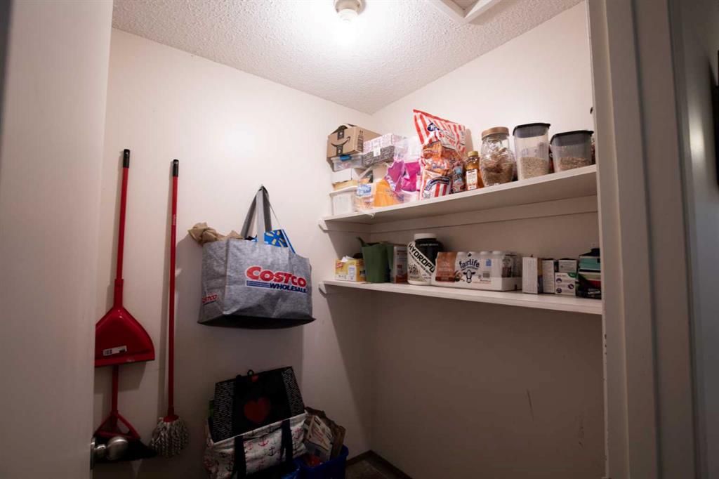 9908 93 Avenue  - Photo 7