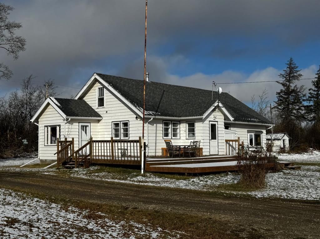 95078 Township Road 740 - Photo 1