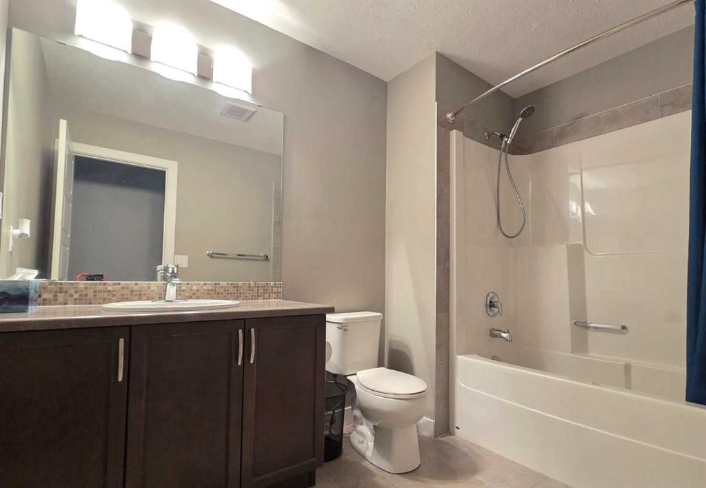8961 96 Avenue  - Photo 35