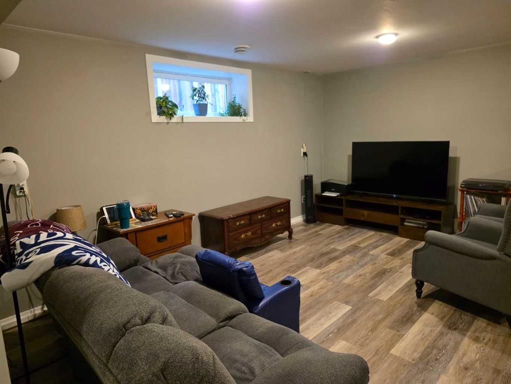 8961 96 Avenue  - Photo 43
