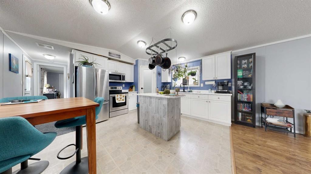 8708 89 Street  - Photo 10