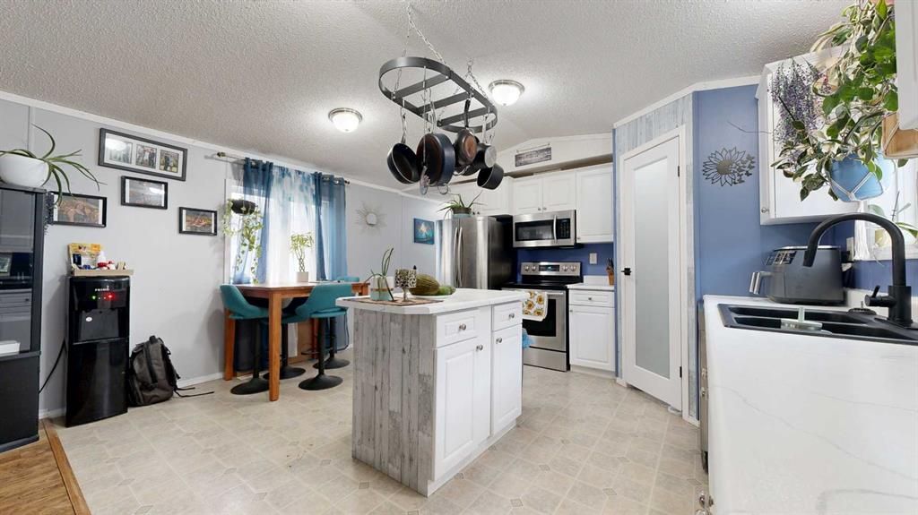 8708 89 Street  - Photo 8