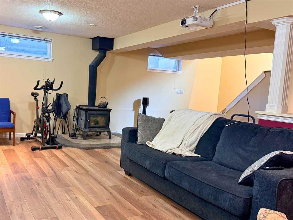 10249 111 Avenue  - Photo 16