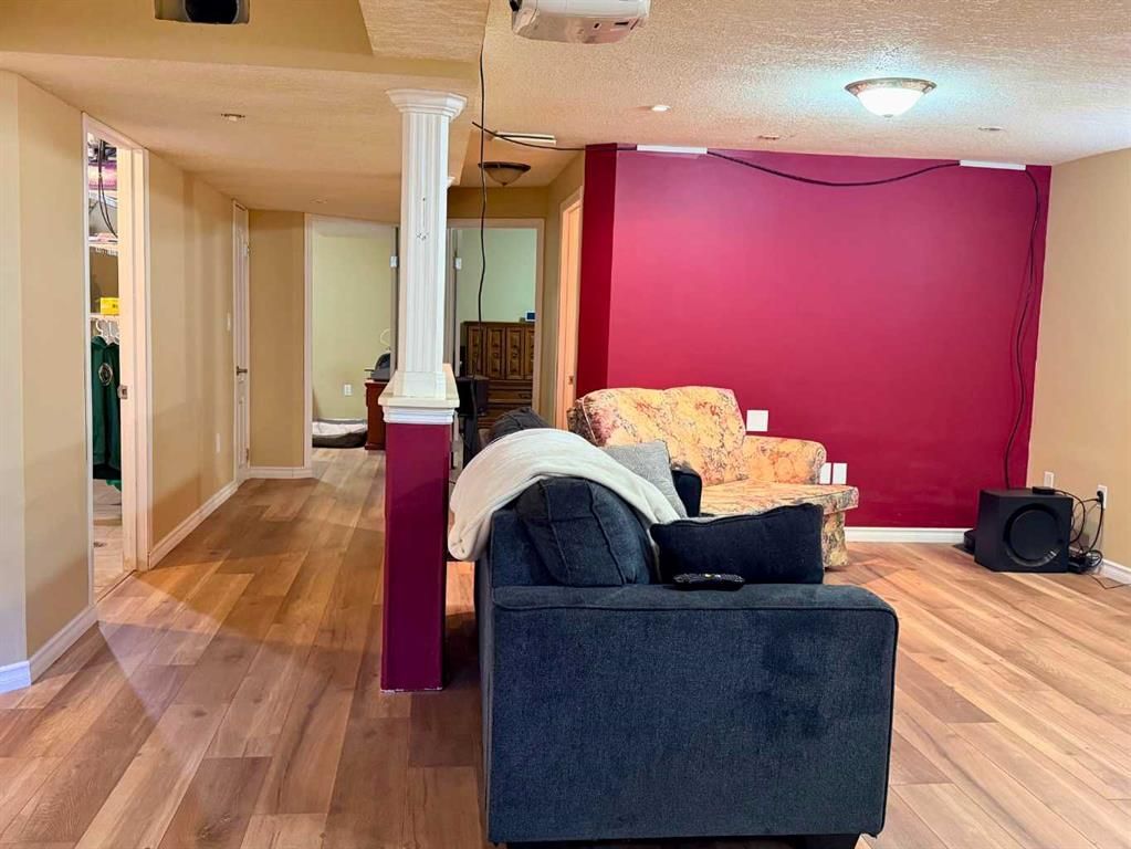 10249 111 Avenue  - Photo 17