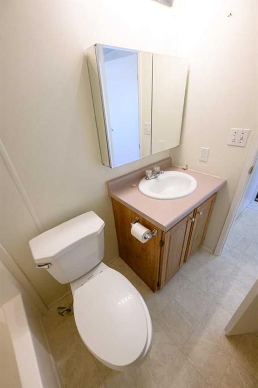 10017 100 Avenue  - Photo 16