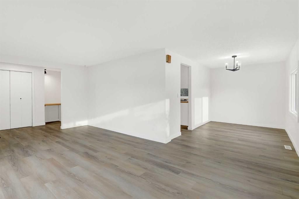 744033  #6 Range Road 54   - Photo 12