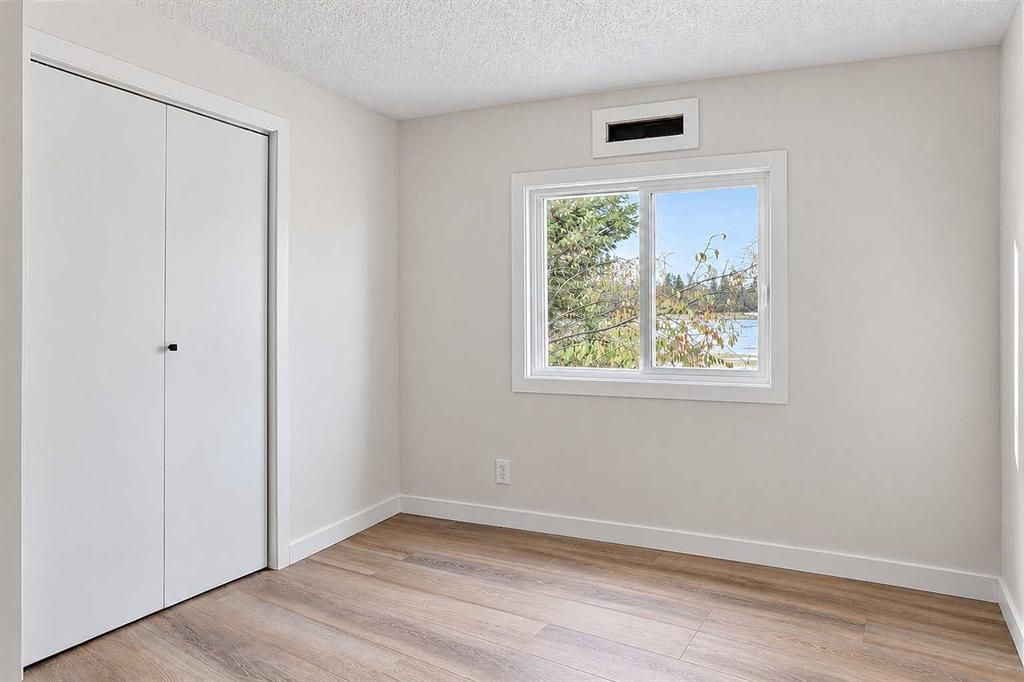 744033  #6 Range Road 54   - Photo 18