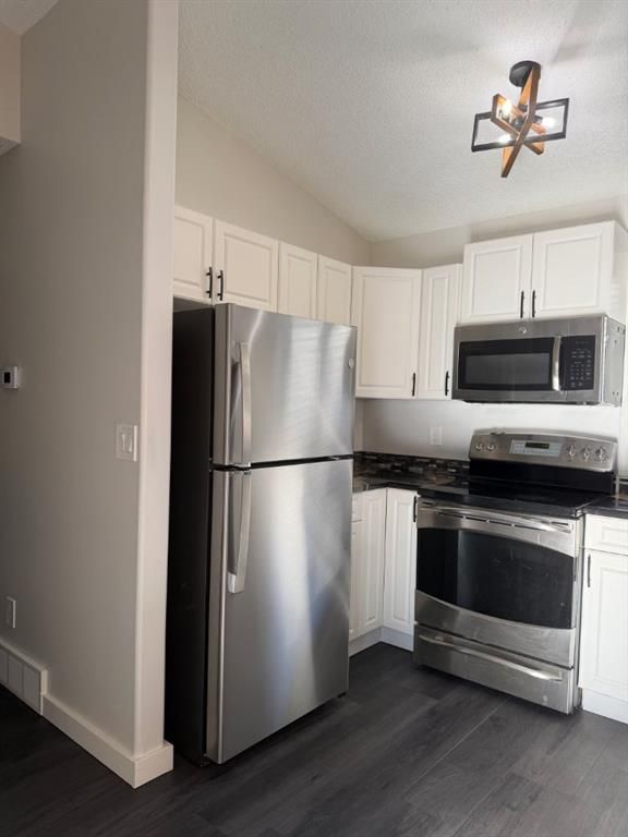 6226 90 Street  - Photo 5