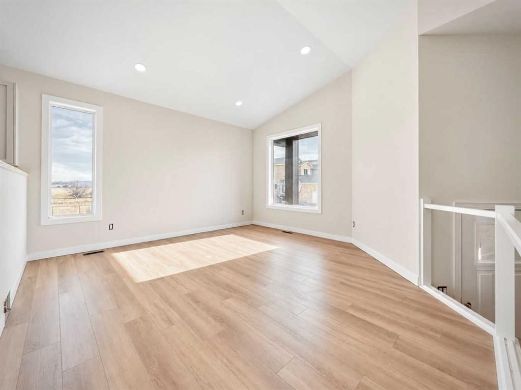 8706 83 Avenue  - Photo 4