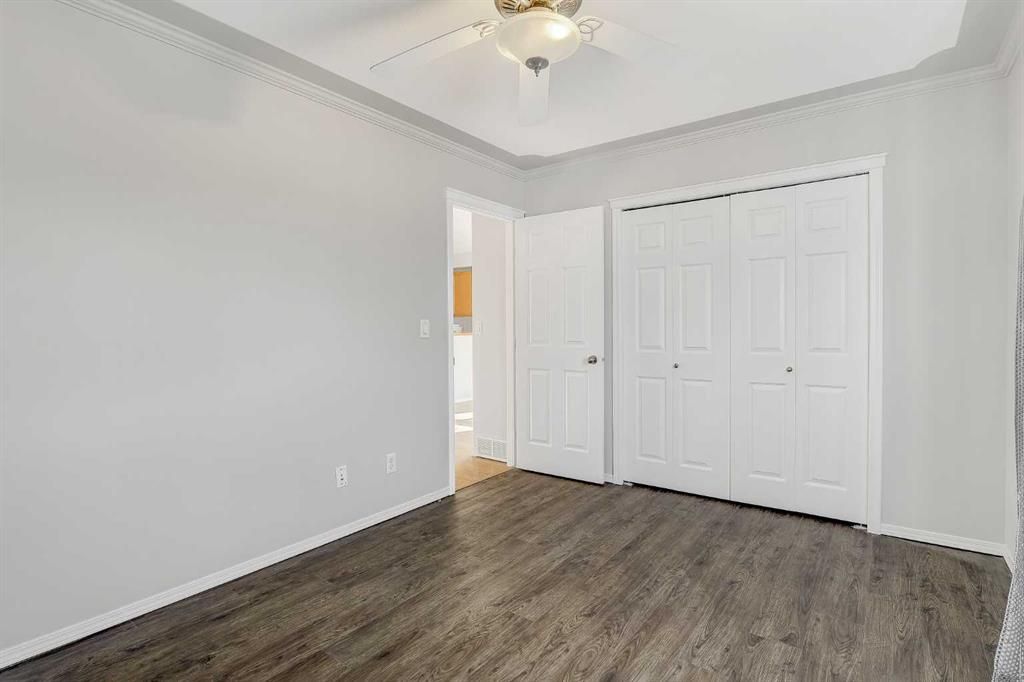 116 Pinnacle Boulevard  - Photo 17