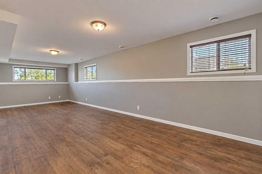 116 Pinnacle Boulevard  - Photo 23