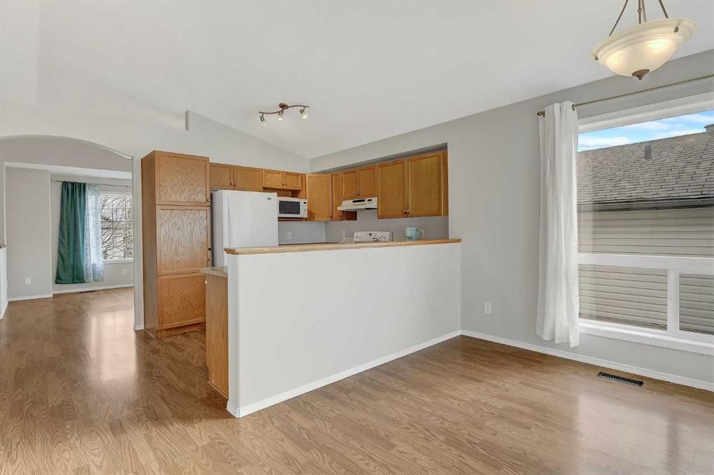 116 Pinnacle Boulevard  - Photo 7
