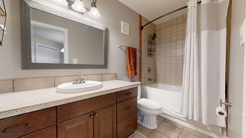 9302 Lakeshore Court  - Photo 20