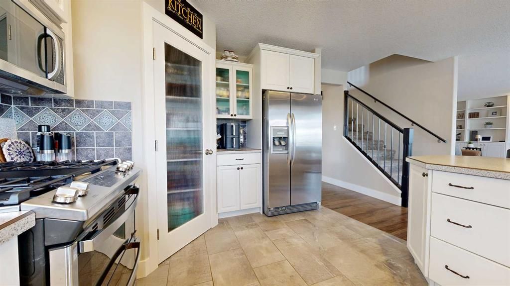 9302 Lakeshore Court  - Photo 9