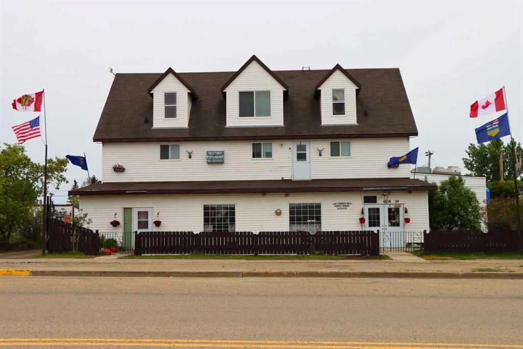 4810 50 Avenue   - Photo 3