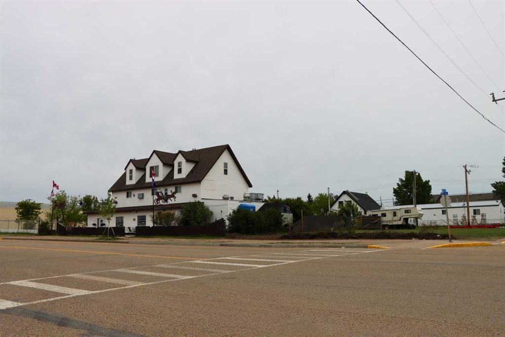 4810 50 Avenue   - Photo 40