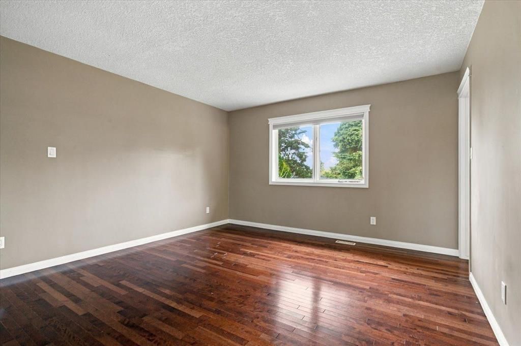 9814 75 Avenue  - Photo 27