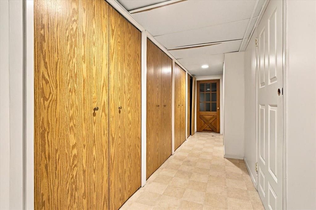 9814 75 Avenue  - Photo 37