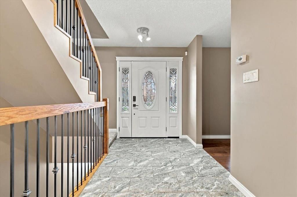 9814 75 Avenue  - Photo 5