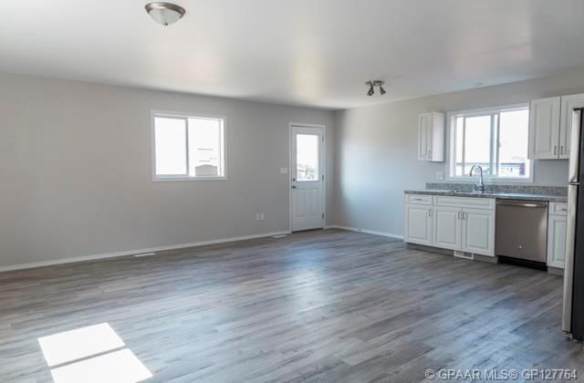 10404 98A Street  - Photo 24