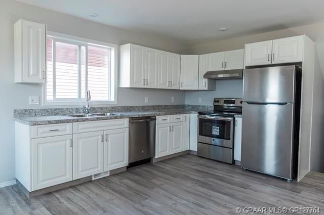 10404 98A Street  - Photo 27