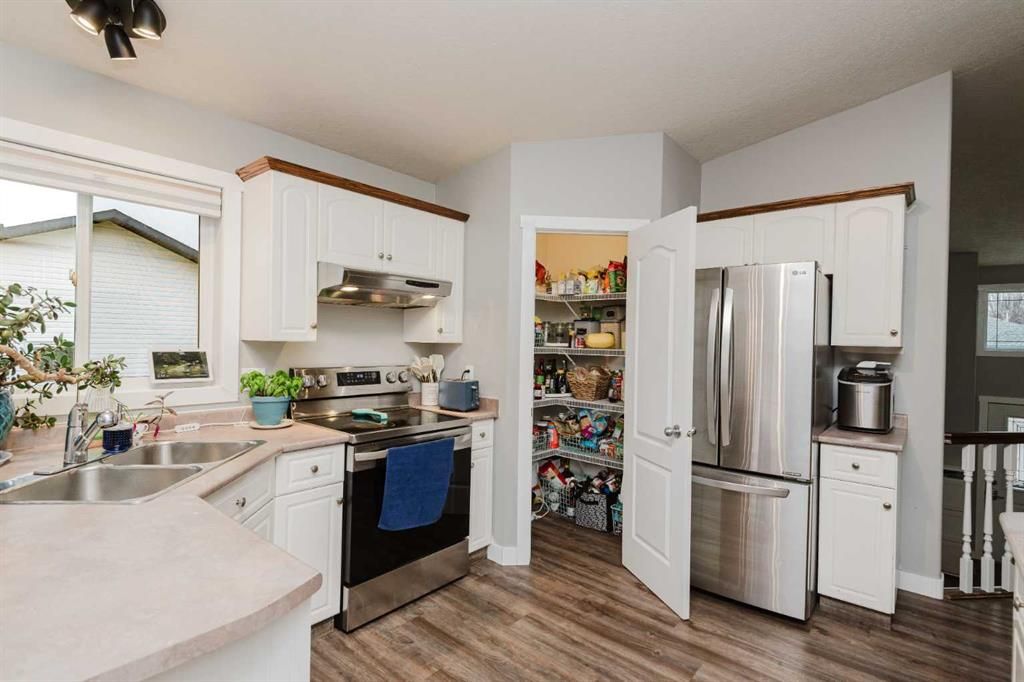 9812 65 Avenue  - Photo 10