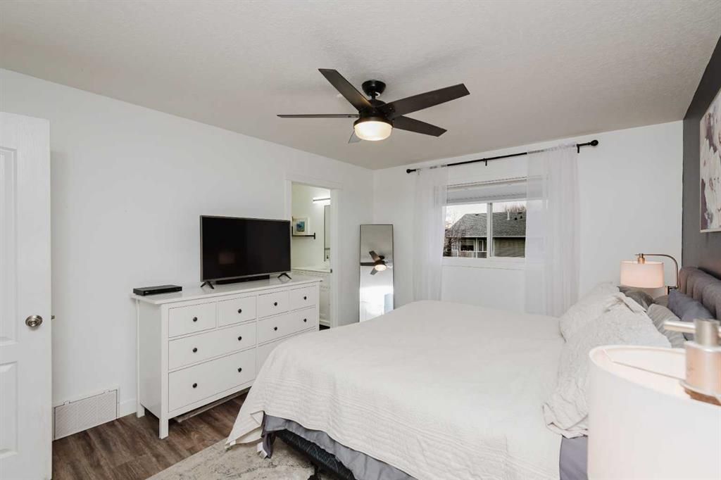 9812 65 Avenue  - Photo 16