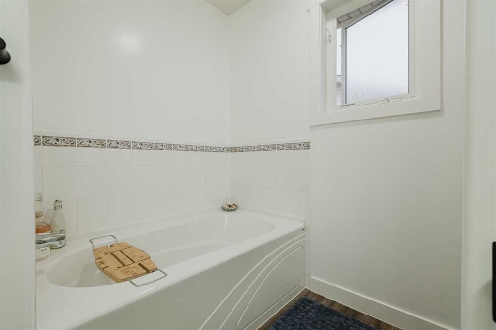 9812 65 Avenue  - Photo 19
