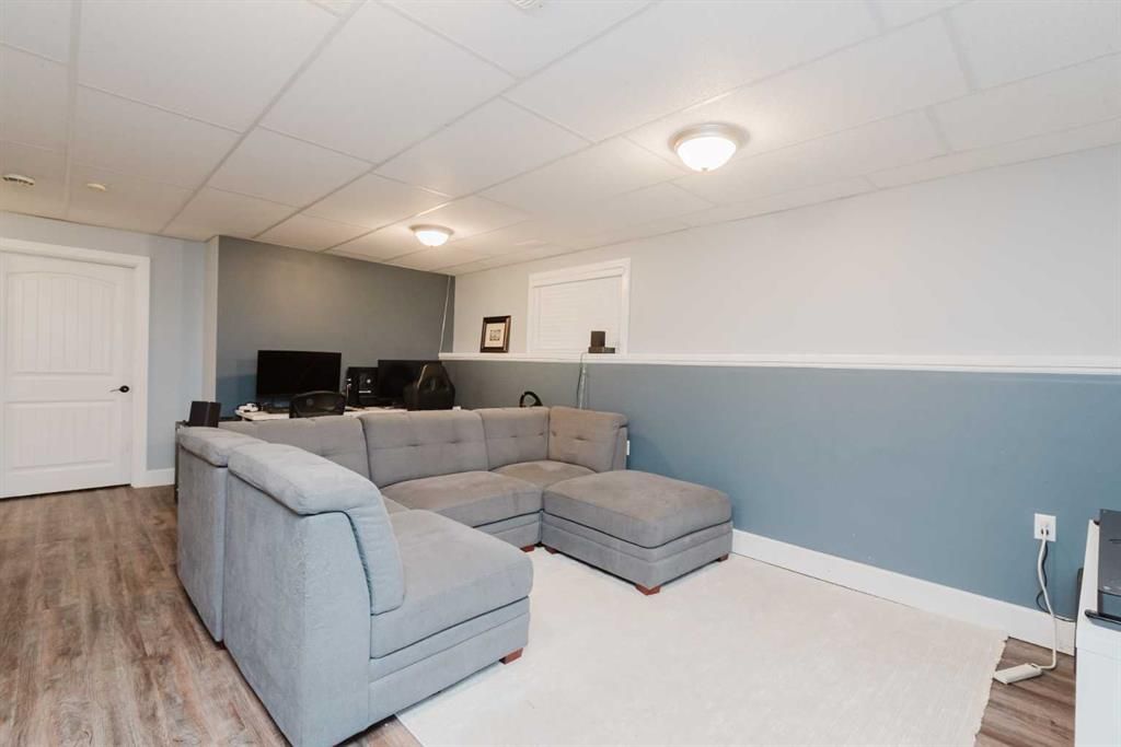 9812 65 Avenue  - Photo 31