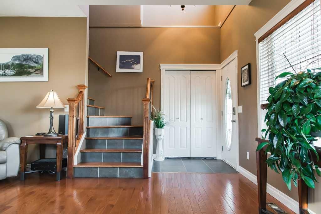 7925 Carriage Lane Drive  - Photo 16