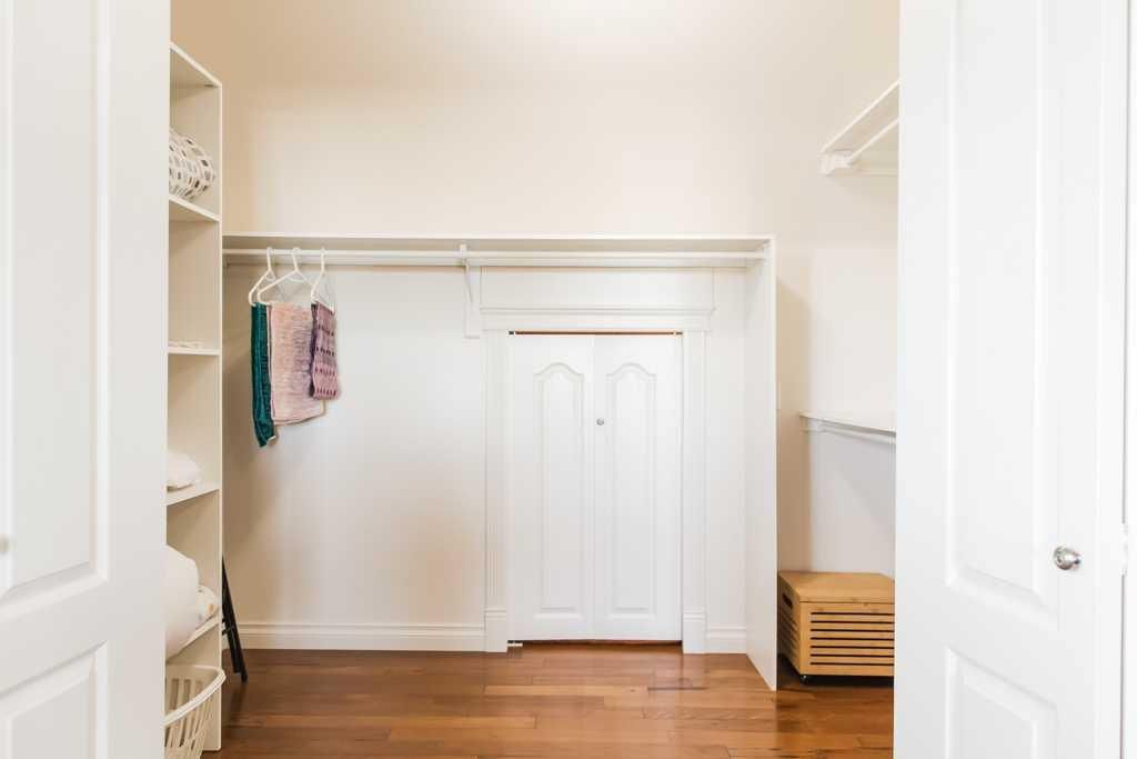 7925 Carriage Lane Drive  - Photo 29