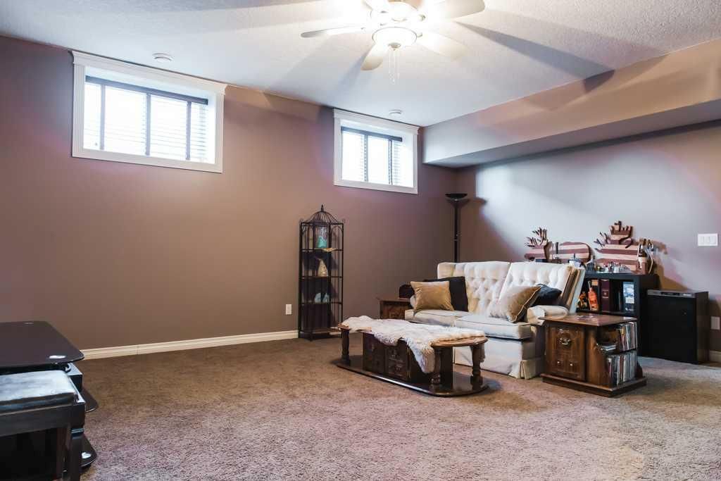 7925 Carriage Lane Drive  - Photo 34