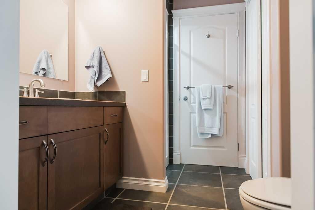 7925 Carriage Lane Drive  - Photo 38